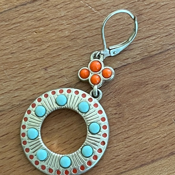 New in package - Lia Sophia pierced earrings - Picture 4 of 5